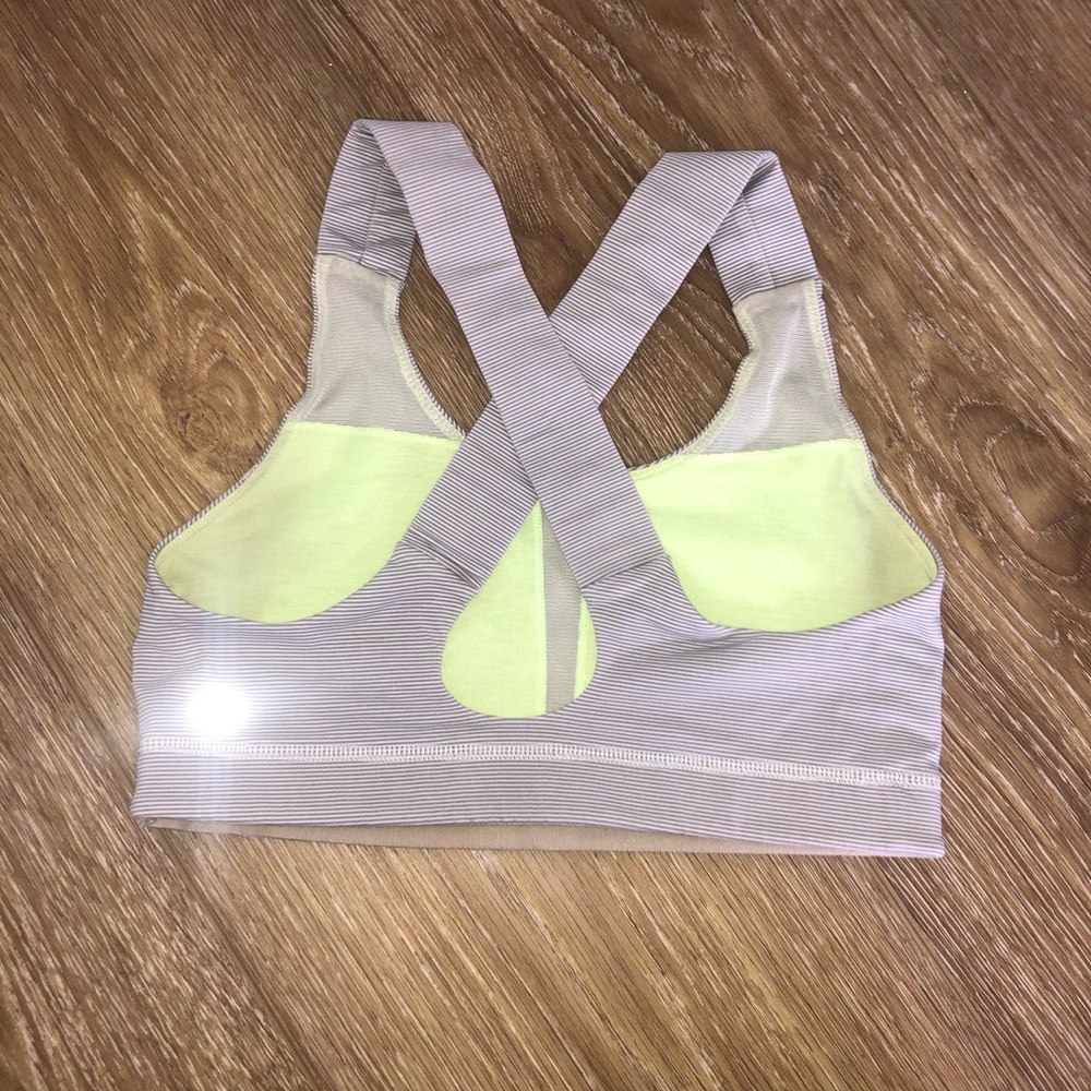 Lululemon Sports Bra - Picture 2 of 3